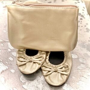 Elegant Foldable Flats with Clutch